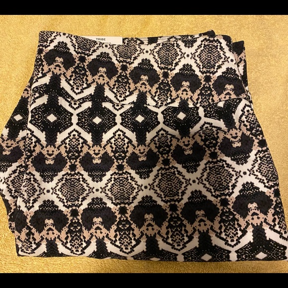 INC International Concepts, skinny leg, sz 10 - Picture 2 of 9